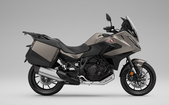 Neufahrzeug Honda NT1100 DCT Electronic Suspension - Bild 1