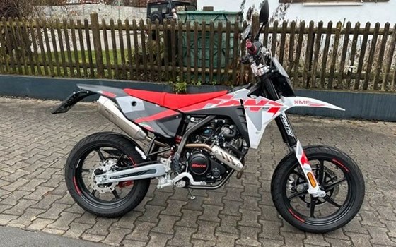 Gebrauchtmotorrad Fantic XMF 125 Performance - Bild 1