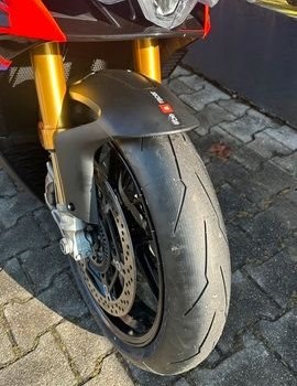 Gebrauchtmotorrad Aprilia Tuono V4 1100 Factory - Bild 12