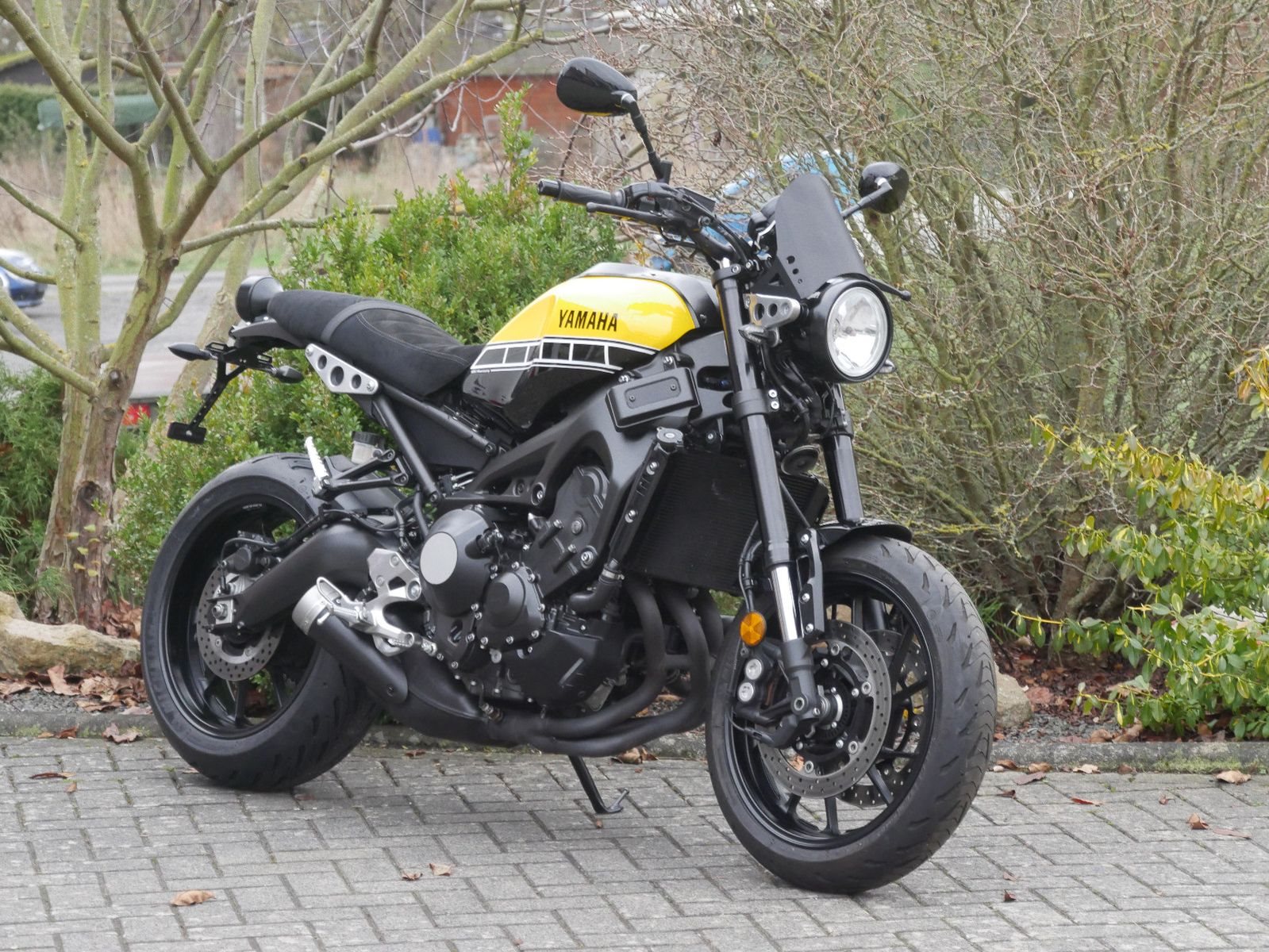 Yamaha XSR900