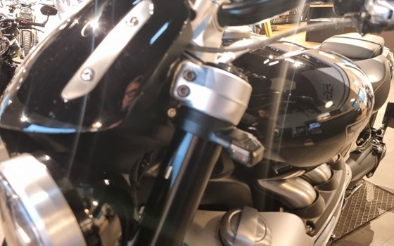 Gebrauchtmotorrad Triumph ROCKET 3 GT CHROME EDITION - Bild 8