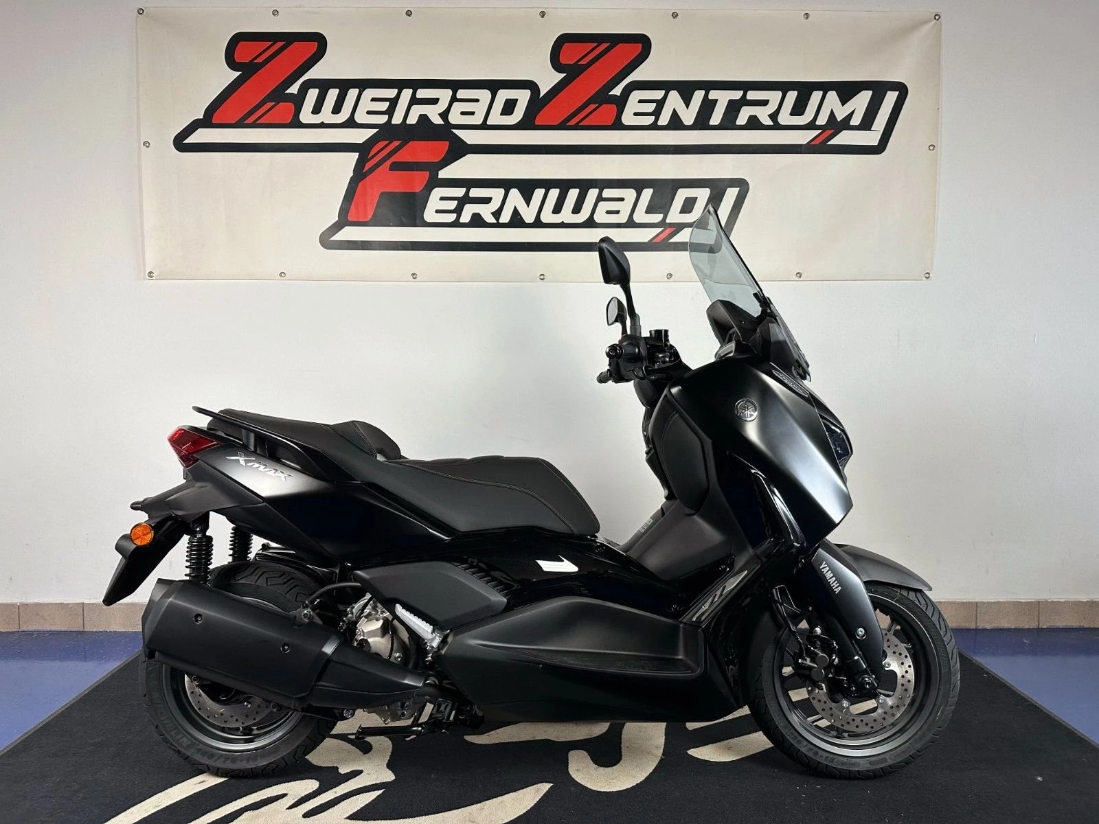 Yamaha XMAX 300 Tech MAX 