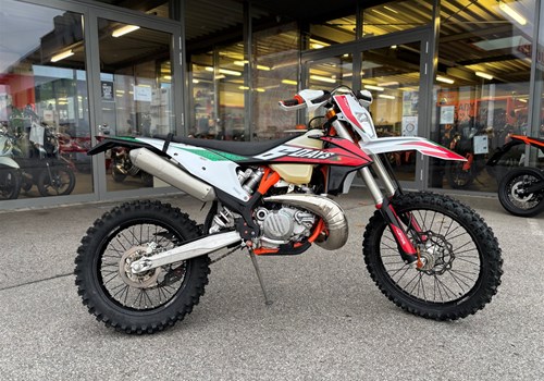 KTM 300 EXC TPI Sixdays