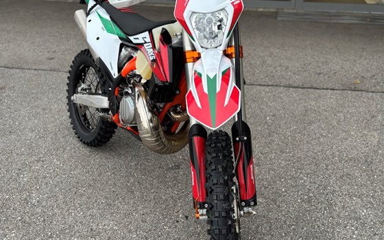 Gebrauchtmotorrad KTM 300 EXC TPI Sixdays - Bild 2