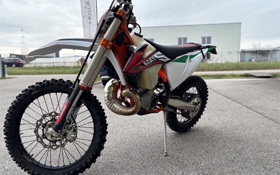 Gebrauchtmotorrad KTM 300 EXC TPI Sixdays - Bild 3