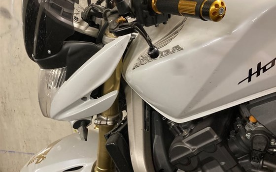 Gebrauchtmotorrad Honda CB 600 F Hornet - Bild 3