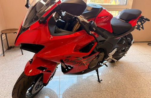 Neumotorrad QJ Motor SRK 600 RS