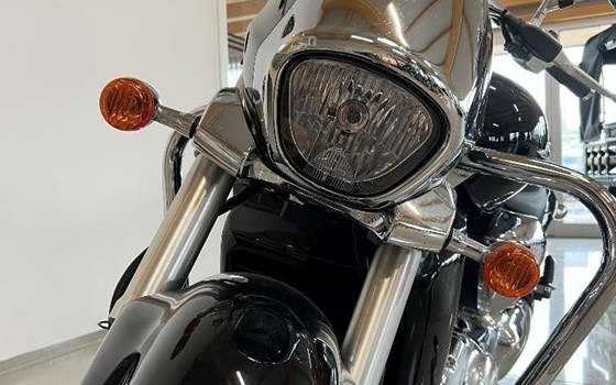 Gebrauchtmotorrad Suzuki VZR 1800 - Bild 10