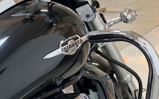 Gebrauchtmotorrad Suzuki VZR 1800 - Bild 4