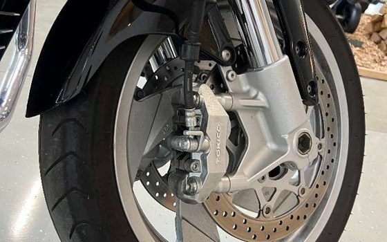 Gebrauchtmotorrad Suzuki VZR 1800 - Bild 8