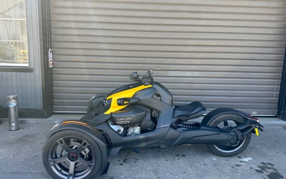 Gebrauchtmotorrad Can-Am Ryker 900 - Bild 2