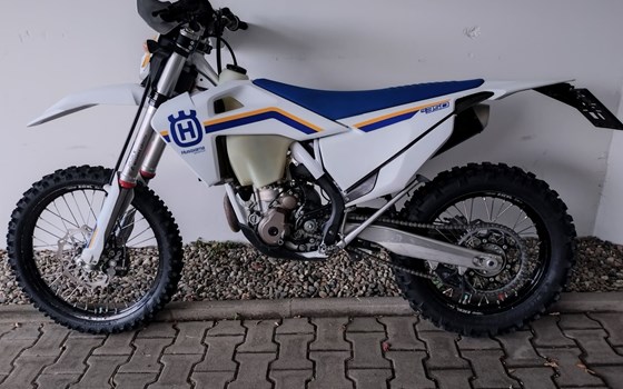 Gebrauchtmotorrad Husqvarna FC 350 Heritage - Bild 2