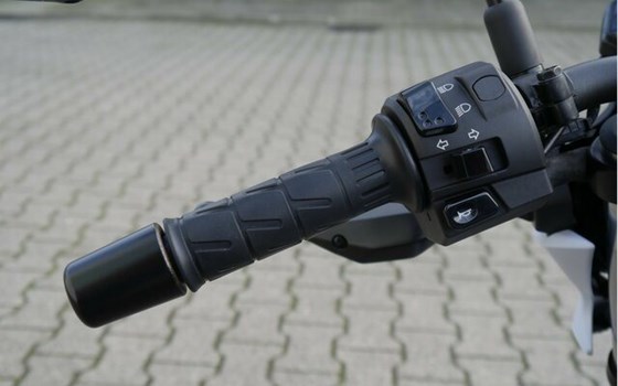 Gebrauchtmotorrad Kawasaki Z125 - Bild 17