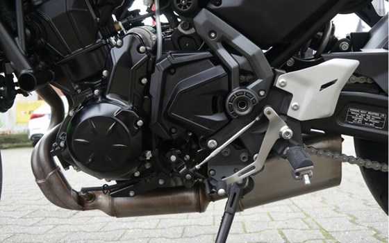 Gebrauchtmotorrad Kawasaki Z650 - Bild 12