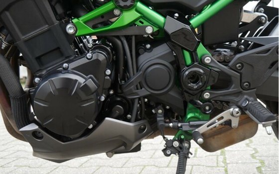 Gebrauchtmotorrad Kawasaki Z900 - Bild 11