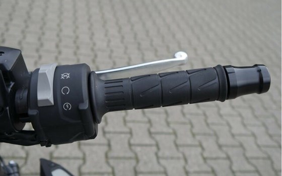 Gebrauchtmotorrad Kawasaki Z900 - Bild 17