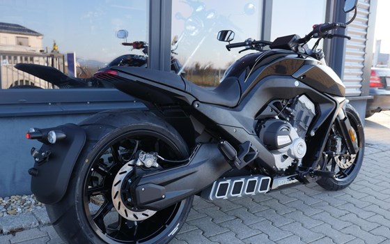 Gebrauchtmotorrad Benda LFC 700 - Bild 4