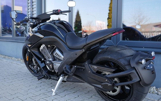 Gebrauchtmotorrad Benda LFC 700 - Bild 6