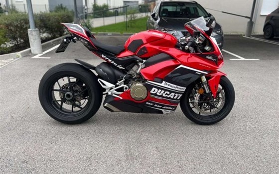 Gebrauchtmotorrad Ducati Panigale V4 - Bild 2