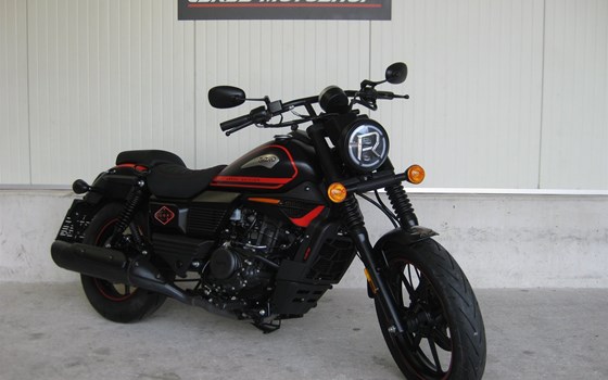 Gebrauchtmotorrad United Motors UM Renegade Commando Vegas 125 - Bild 2