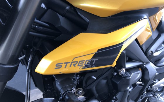 Neufahrzeug Triumph Street Triple 765 RS - Bild 6
