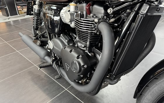 Neufahrzeug Triumph Bonneville T120 Black - Bild 10