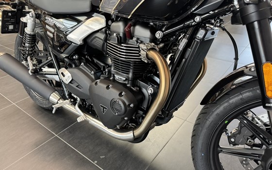 Neufahrzeug Triumph Speed Twin 900 - Bild 10