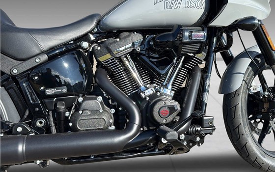 Motorrad Occasion Harley-Davidson Softail Low Rider ST - Bild 5