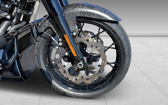 Neufahrzeug Harley-Davidson Road Glide FLTRX - Bild 7