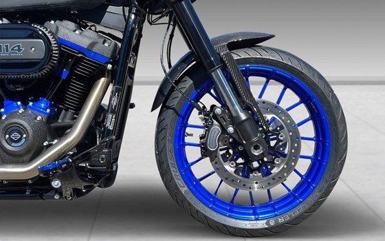 Neufahrzeug Harley-Davidson Softail Fat Bob 114 FXFBS - Bild 8