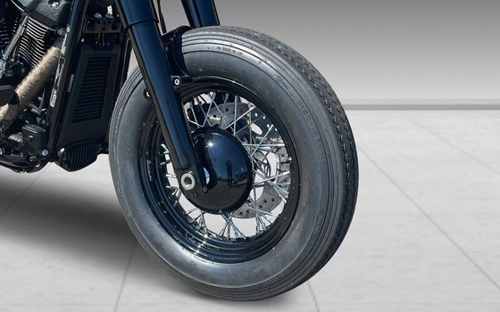 Neufahrzeug Harley-Davidson Softail Heritage Classic 114 FLHCS - Bild 9