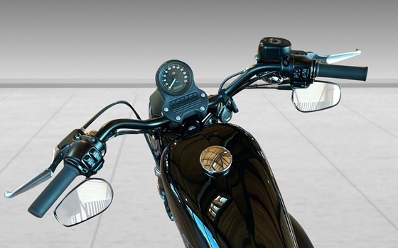 Motorrad Occasion Harley-Davidson Sportster XL 883 R Roadster - Bild 8