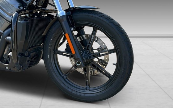 Motorrad Occasion Harley-Davidson Nightster - Bild 7