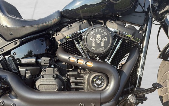 Motorrad Occasion Harley-Davidson Softail Fat Bob 114 FXFBS - Bild 7