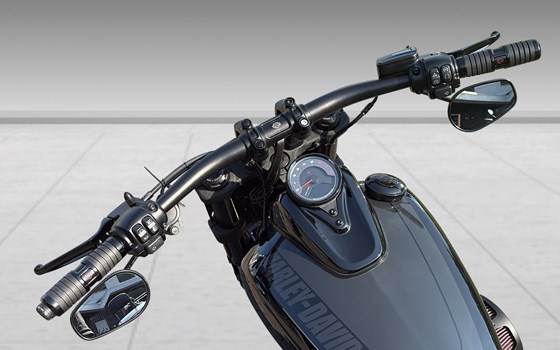 Motorrad Occasion Harley-Davidson Softail Fat Bob 114 FXFBS - Bild 8