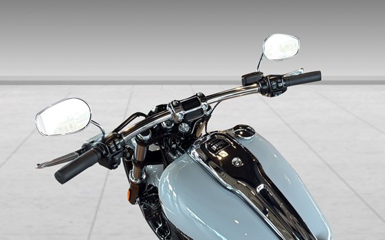 Motorrad Occasion Harley-Davidson Softail Breakout 117 - Bild 4