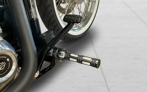 Motorrad Occasion Harley-Davidson Softail Standard FXST - Bild 9