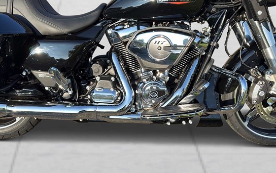 Motorrad Occasion Harley-Davidson Street Glide FLHX - Bild 5