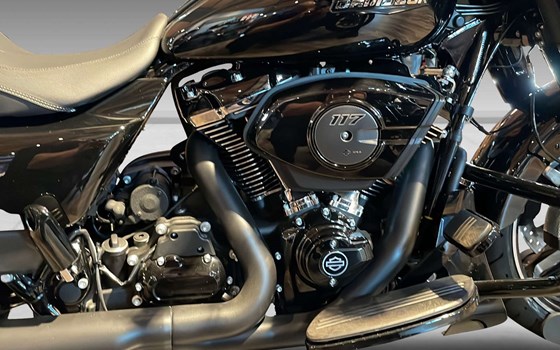 Neufahrzeug Harley-Davidson Street Glide FLHX - Bild 9