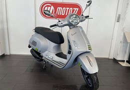 Neumotorrad Vespa GTS 300 Super Tech