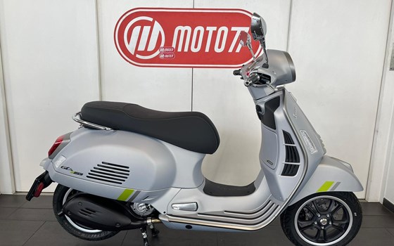Neufahrzeug Vespa GTS 300 Super Tech - Bild 4