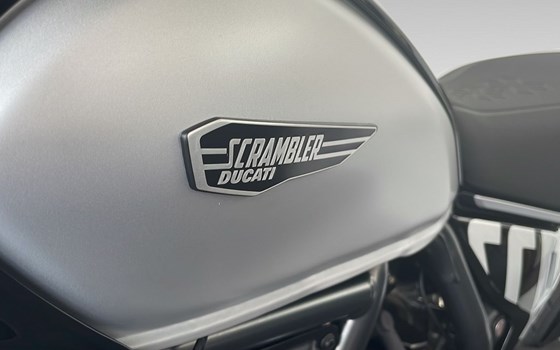 Neufahrzeug Ducati Scrambler Icon - Bild 8