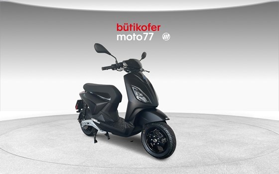 Neufahrzeug Piaggio 1 Active - Bild 1