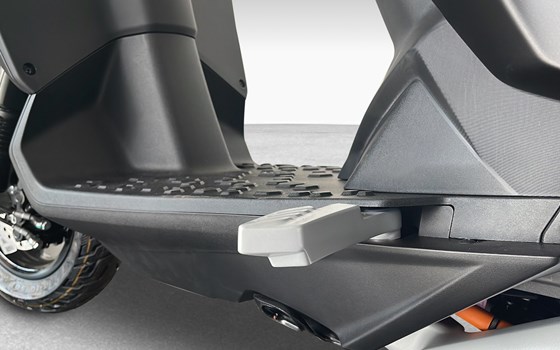 Neufahrzeug Piaggio 1 Active - Bild 9