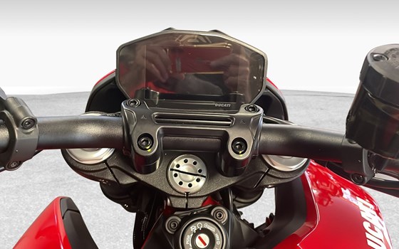 Neufahrzeug Ducati Hypermotard 950 - Bild 6