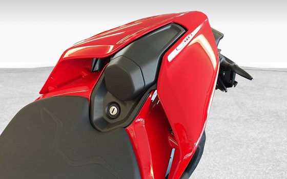 Neufahrzeug Ducati Streetfighter V4 - Bild 9