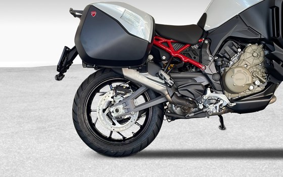 Neufahrzeug Ducati Multistrada V4 S Grand Tour - Bild 9