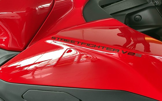Offerta Ducati Streetfighter V2 S - Immagine 9