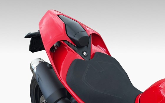 Neufahrzeug Ducati Panigale V2 S - Bild 9