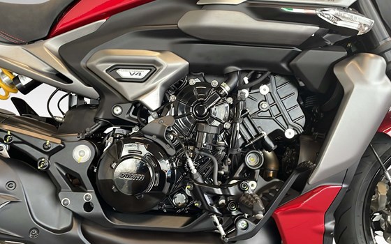 Neufahrzeug Ducati XDiavel V4 - Bild 8